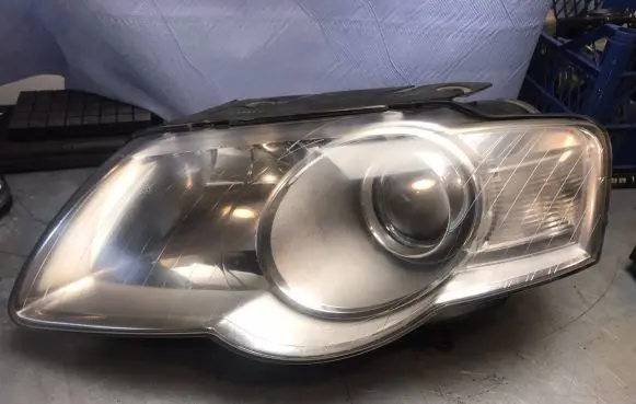 Volkswagen PASSAT B6 Headlight/headlamp 441-11B1LMLD-EM