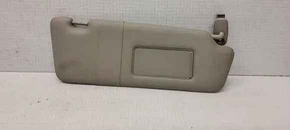 Sun visor