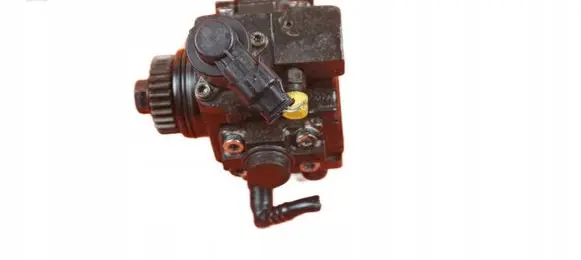 Renault Trafic III (X82) Fuel injection high pressure pump 0445010404 20MB22