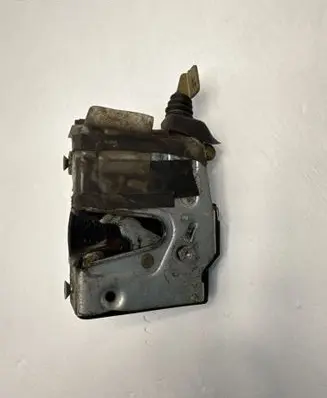 BMW 7 E32 Front door lock