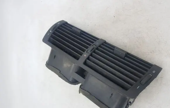 BMW X5 E53 Dash center air vent grill 64228402221 8402221
