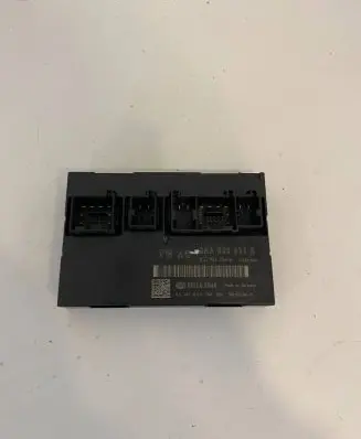 Volkswagen PASSAT B7 Comfort/convenience module 3AA959433B