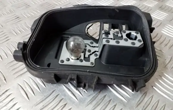Volkswagen Sharan Tail light bulb cover holder