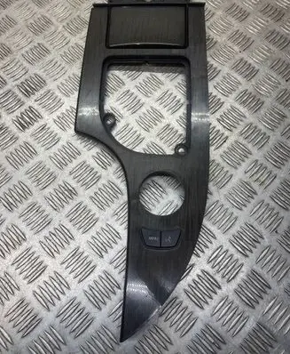 BMW 5 E60 E61 Gear shifter surround trim plastic 7059911 BMZE103101