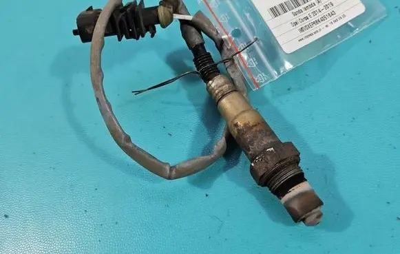 Opel Corsa E Lambda probe sensor 55563348 IMPRK1541289
