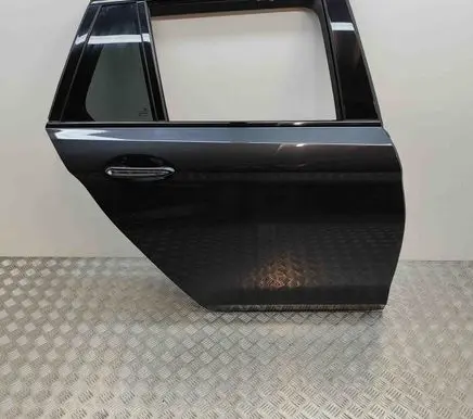 BMW 5 G30 G31 Rear door 7408966