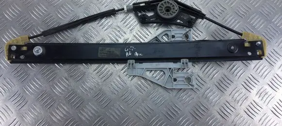 Rear door manual window regulator