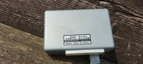 Suzuki Baleno EG Other control units/modules 98C2520C5