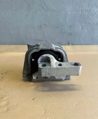 Volkswagen Golf V Engine mount bracket 1K0199262AS