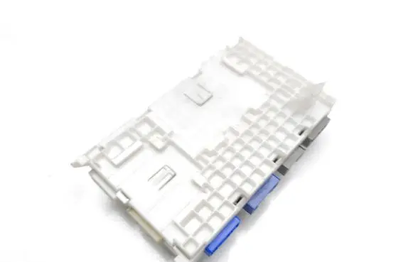 Mazda 3 II Central body control module BHF267560A