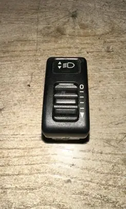 Volvo 850 Headlight level height control switch 6849810