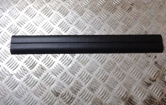 BMW 1 F20 F21 Front sill trim cover 7221916