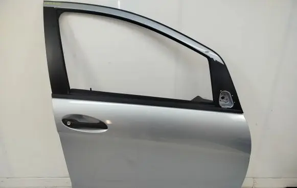 Mercedes-Benz A W169 Front door 42R44