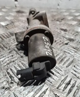 KIA Sorento EGR valve 284104A100