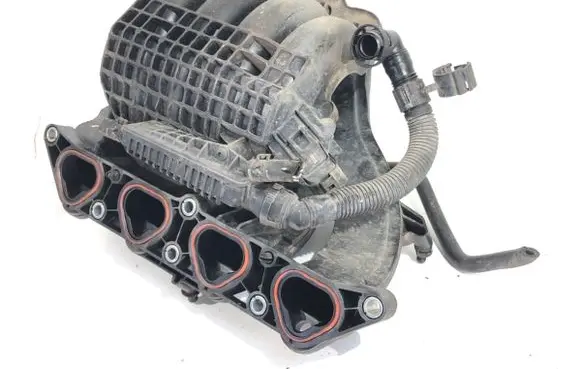 Volkswagen Golf V Intake manifold 036129709GT