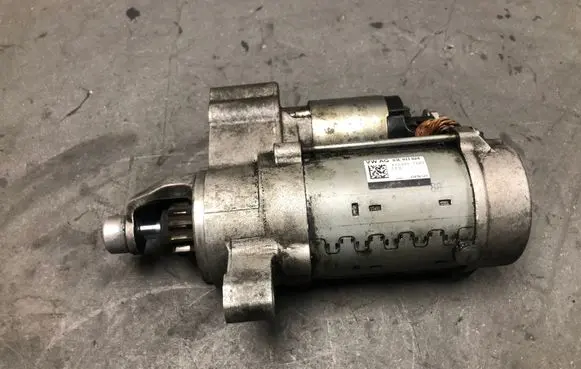 Audi A5 8T 8F Starter motor 03L911024