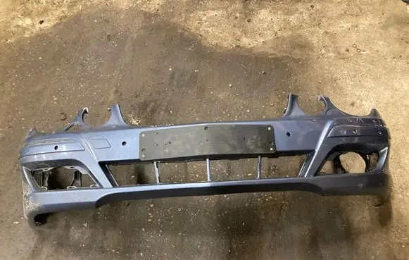 Mercedes-Benz E W211 Front bumper 2118801840 A2118801840