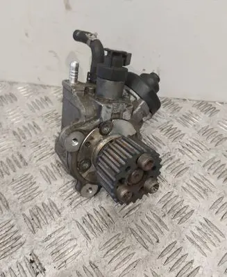 Volkswagen Golf VI Fuel injection high pressure pump 03L130755 0445010507 03240310
