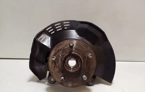 Toyota Yaris Cross Front wheel hub