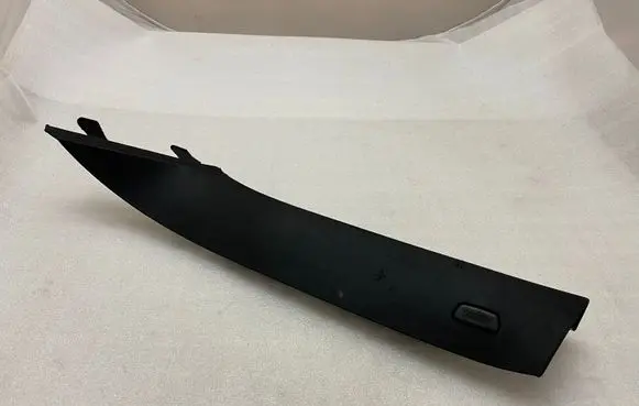 BMW X4 G02 (A) pillar trim 8072831