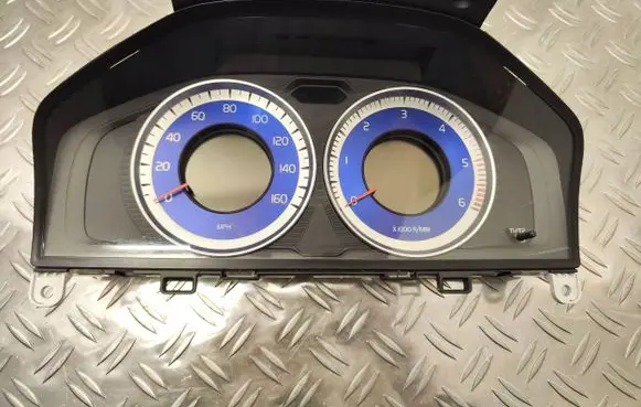 Volvo XC60 Speedometer (instrument cluster) 1177589 31343497AA