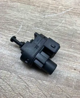 Ford Focus Brake pedal sensor switch 93BB13480BC