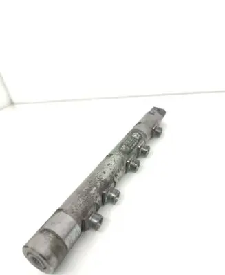 Fuel main line pipe