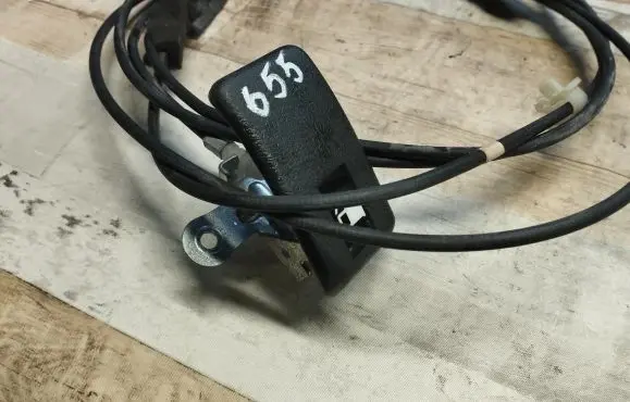 Honda Civic Fuel cap flap release cable 