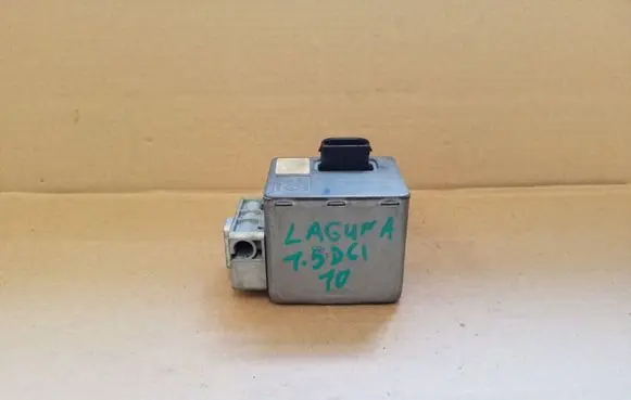 Renault Laguna III Steering wheel lock E0160500 8200604934