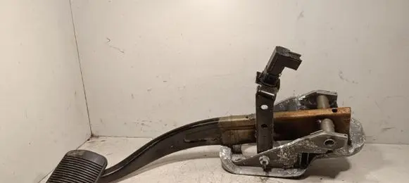 Jeep Grand Cherokee Brake pedal 0820531000