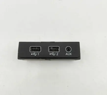 Audi A5 AUX in-socket connector 8W0035736