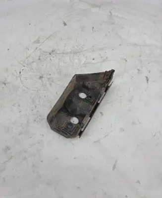Volvo V50 Front bumper mounting bracket 30655875