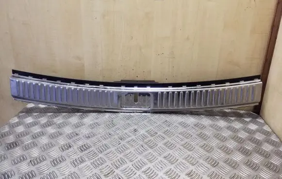 Porsche Cayenne (92A) Trunk/boot sill cover protection 7P0863459E
