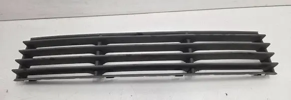 Volkswagen PASSAT B5.5 Front bumper lower grill 3B0853677E