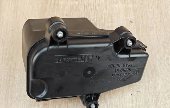 BMW 8 G16 Turbo solenoid valve 8575055