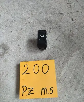 Citroen Xsara Picasso Electric window control switch 3897383