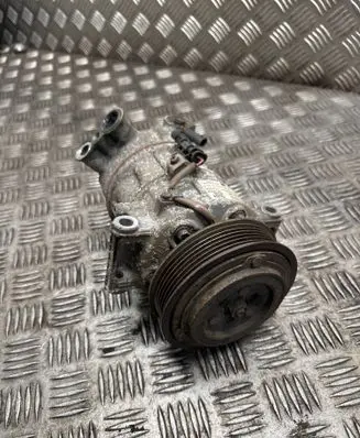 Opel Insignia A Air conditioning (A/C) compressor (pump) 39034464 077115026B4