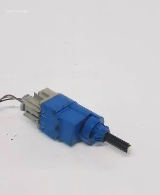 Opel Vivaro Clutch pedal sensor 253255192R