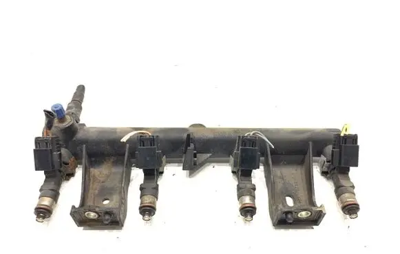 Fuel main line pipe