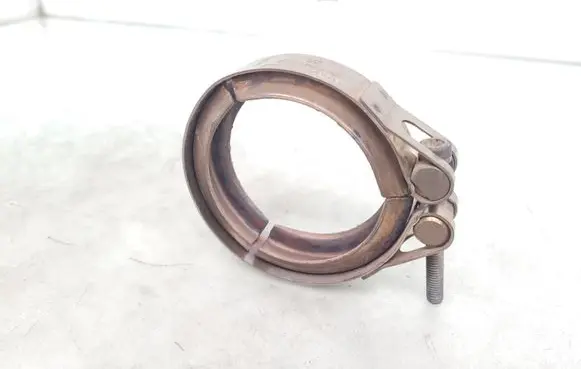 Skoda Octavia Mk3 (5E) Muffler pipe connector clamp 04L253725B
