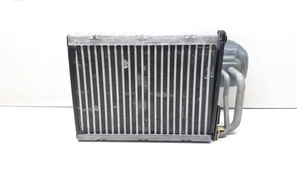 BMW 5 F10 F11 Air conditioning (A/C) radiator (interior) 7589002 U7589002