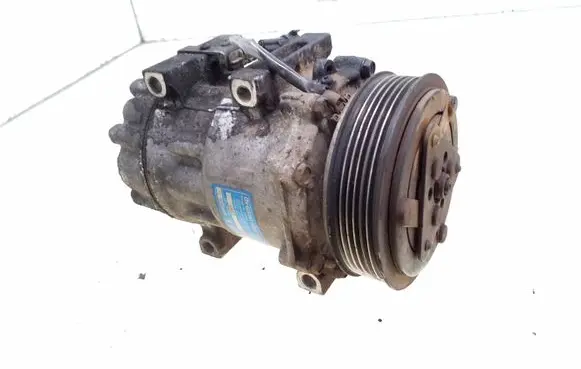 Volvo V50 Air conditioning (A/C) compressor (pump) 3M5H19D629HD