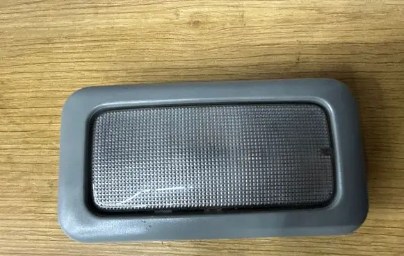 Opel Vivaro Other interior light 8200050660