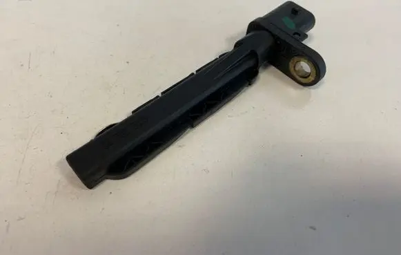 Audi A4 S4 B8 8K Crankshaft position sensor 059906433C