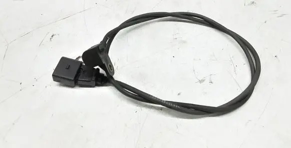 Volkswagen PASSAT B5.5 Camshaft position sensor 038906433A