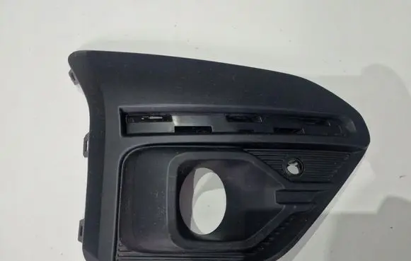 Dacia Sandero Front fog light trim/grill 261A23449ROEM