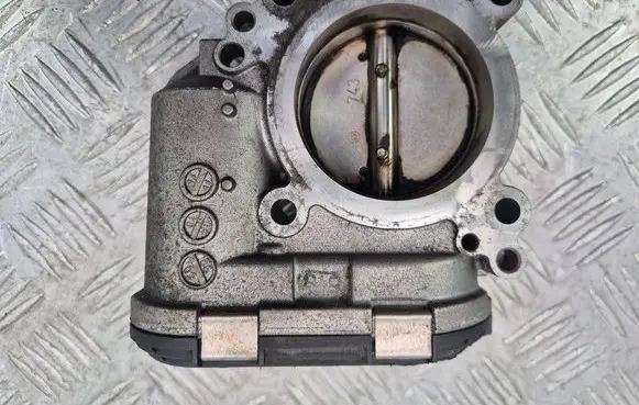 Mercedes-Benz E W212 Throttle valve A2661410525