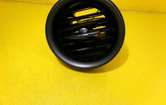 Seat Ibiza III (6L) Dashboard side air vent grill/cover trim 