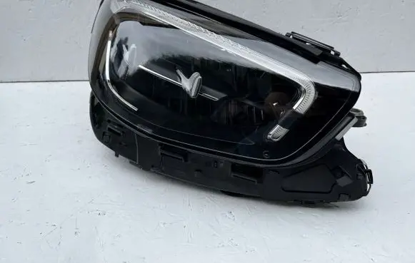 Mercedes-Benz E W213 Headlight/headlamp A2139067609