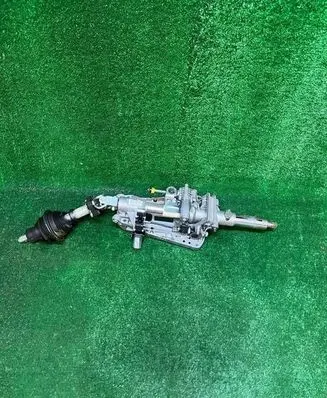 Steering wheel axle set